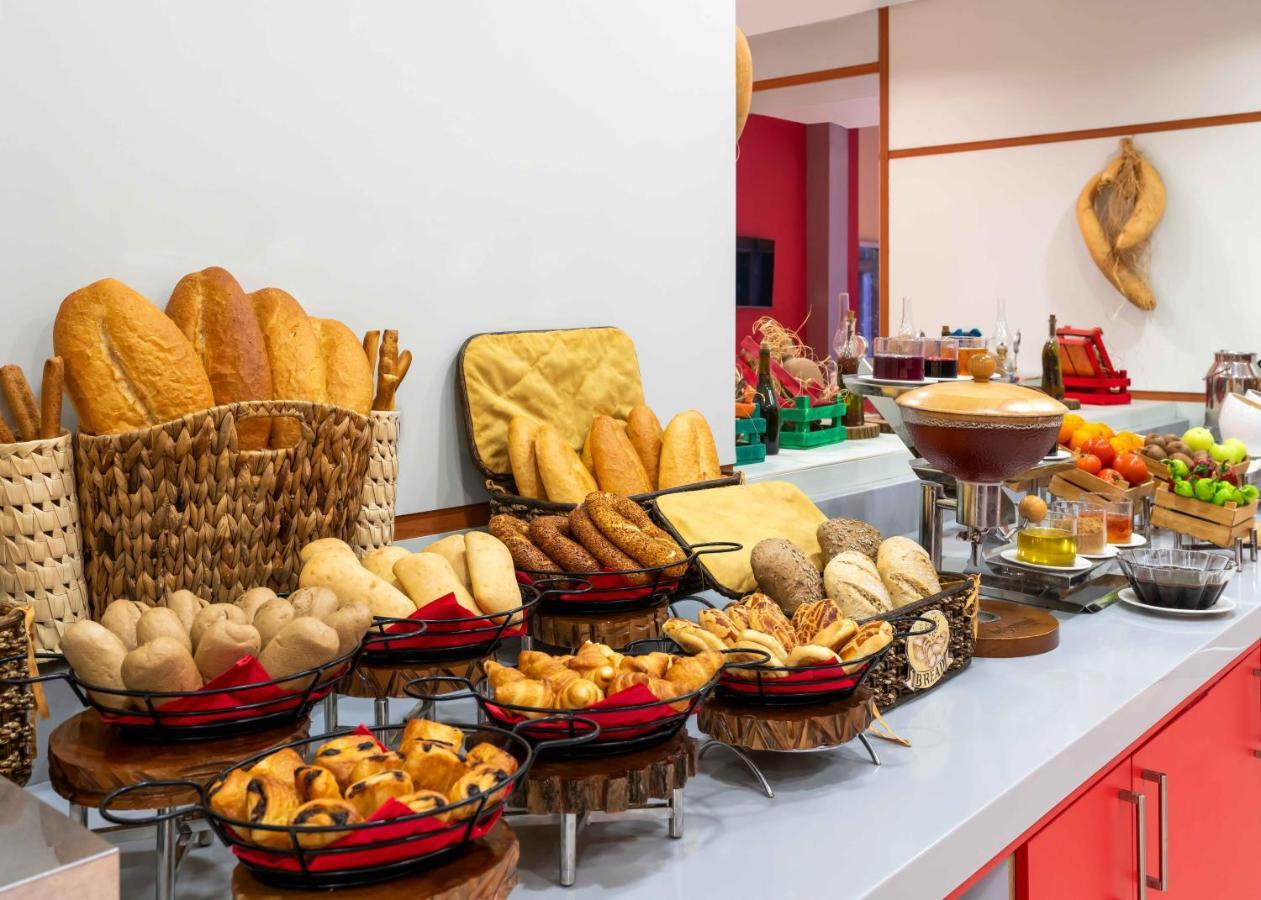 Ibis Gaziantep Hotel Buitenkant foto