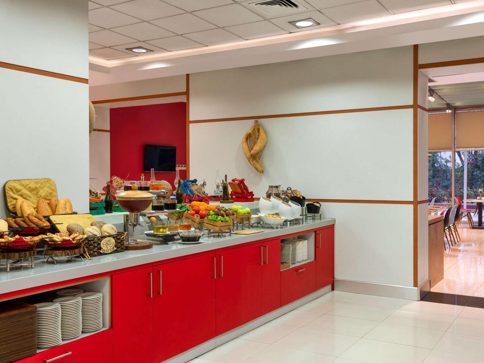 Ibis Gaziantep Hotel Buitenkant foto